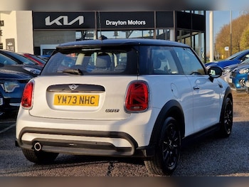 Used MINI Hatch 2023 for sale - 76701749: Photo