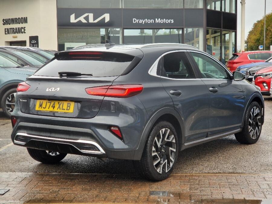 Used Kia XCeed 2024 for sale - 76348946: Photo 2