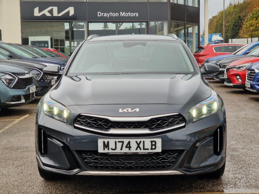 Used Kia XCeed 2024 for sale - 76348946: Photo 3