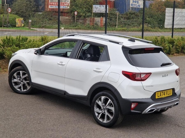 Used Kia Stonic 2024 for sale - 76227069: Photo 18