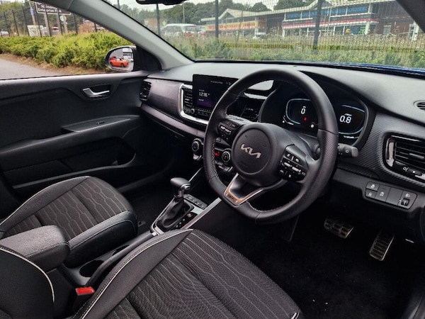 Used Kia Stonic 2024 for sale - 76227069: Photo 24