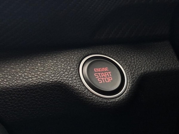 Used Kia Stonic 2024 for sale - 76227069: Photo 39