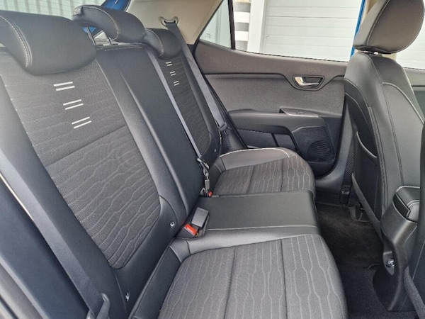 Used Kia Stonic 2024 for sale - 76227069: Photo 46