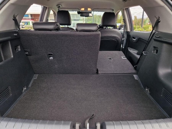 Used Kia Stonic 2024 for sale - 76227069: Photo 57