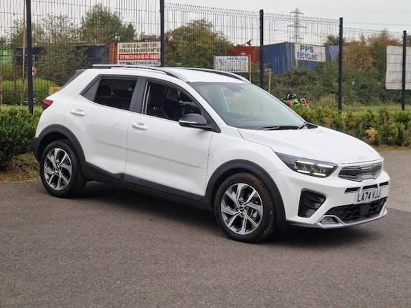 Used Kia Stonic 2024 for sale - 76227069: Photo 9