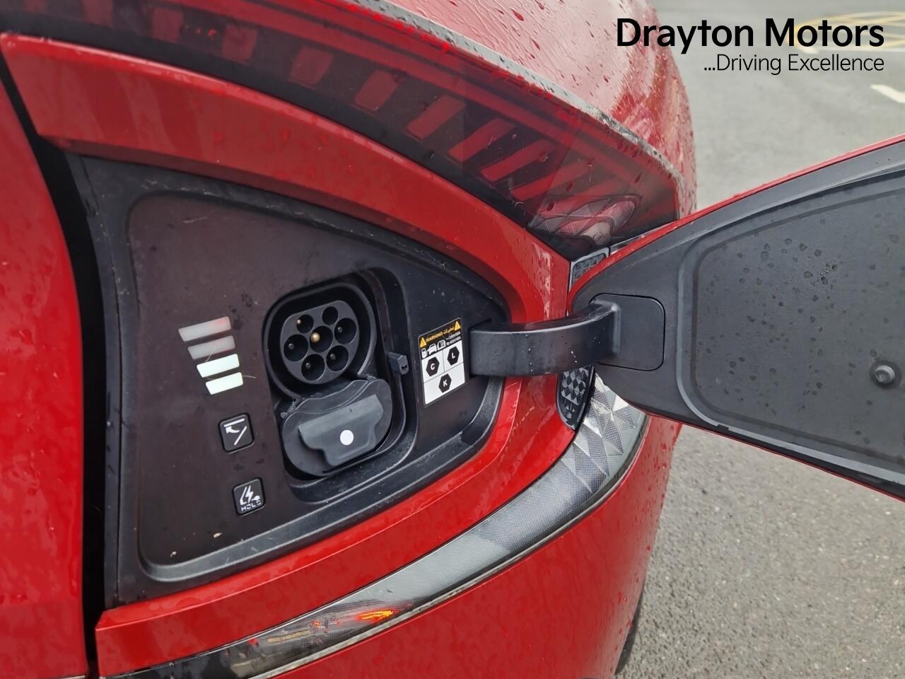 Used Kia EV6 2023 for sale - 77255337: Photo 48