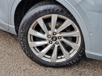 Used Ford Kuga 2020 for sale - 77120452: Photo