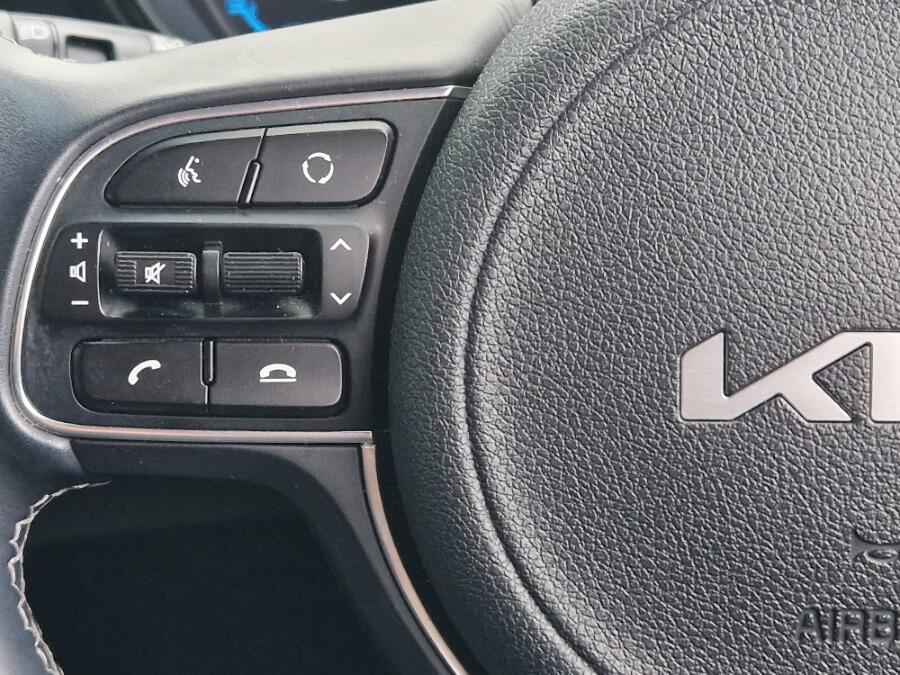 Used Kia Niro 2022 for sale - 76865250: Photo 58