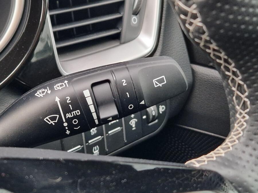 Used Kia XCeed 2025 for sale - 76431871: Photo 34