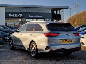 Used Kia Ceed 2019 for sale - 76646168: Photo