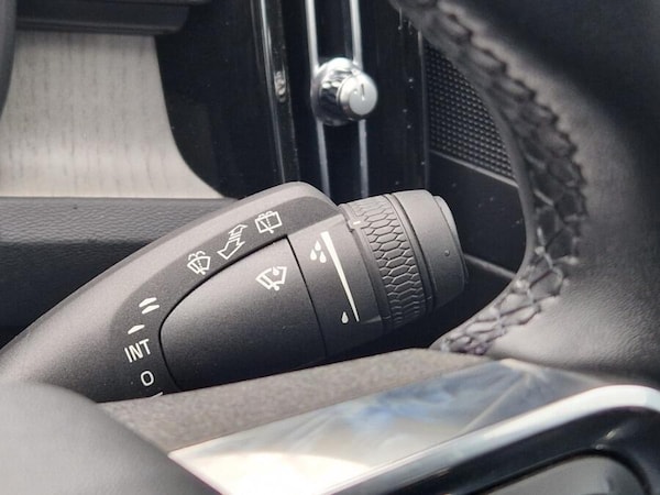 Used Volvo XC40 2022 for sale - 76175441: Photo 29