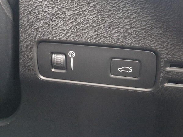 Used Volvo XC40 2022 for sale - 76175441: Photo 30