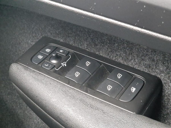 Used Volvo XC40 2022 for sale - 76175441: Photo 31