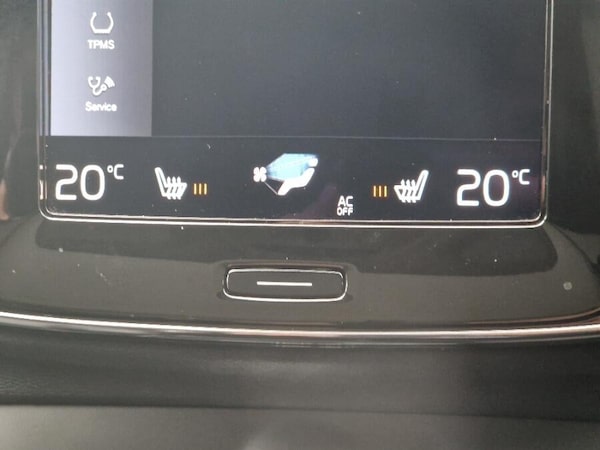 Used Volvo XC40 2022 for sale - 76175441: Photo 39