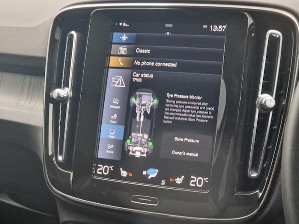 Used Volvo XC40 2022 for sale - 76175441: Photo 41