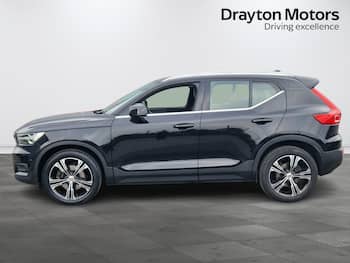 Used Volvo XC40 2022 for sale - 79669371: Photo