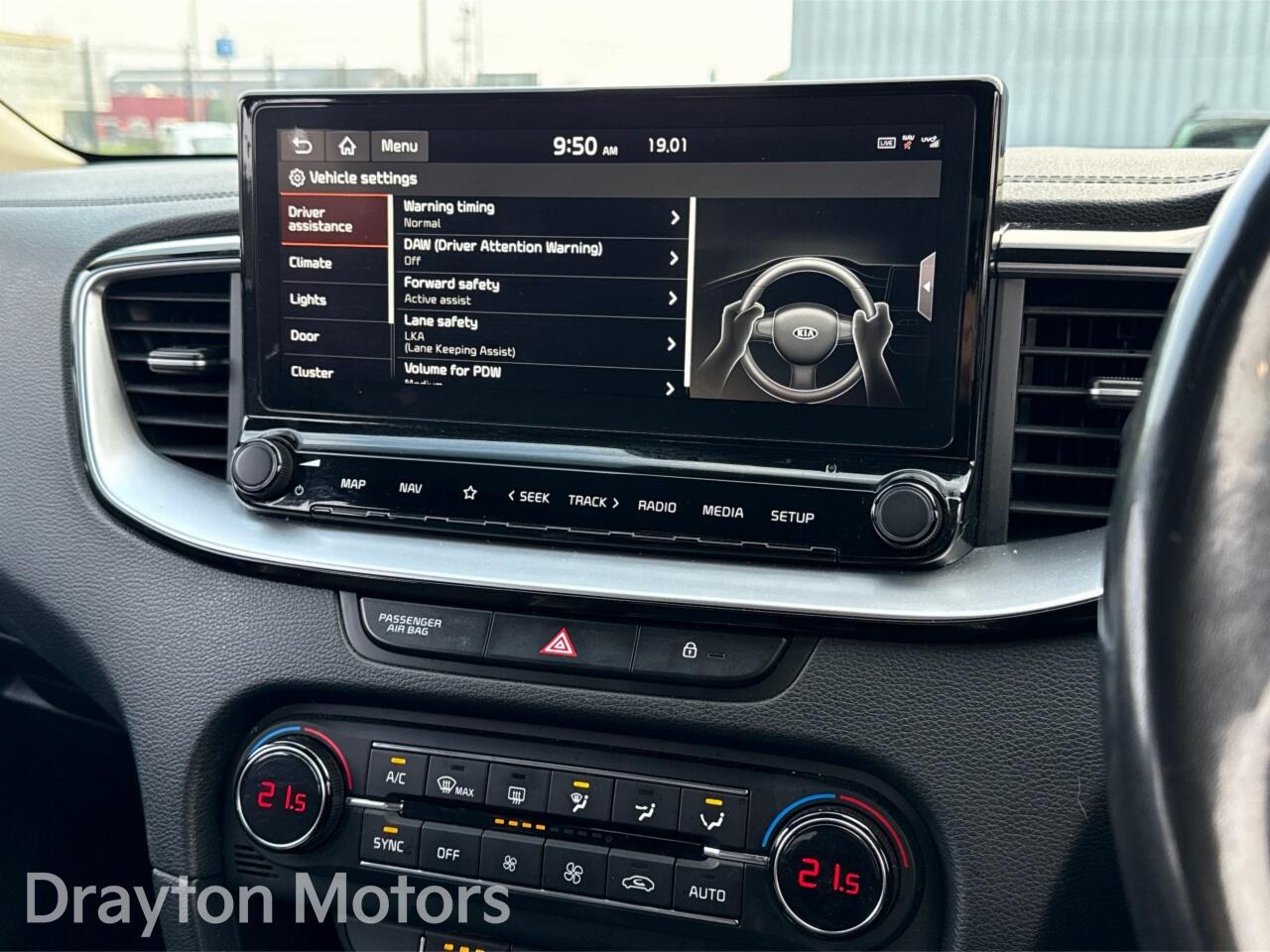 Used Kia XCeed for sale - 77306357: Photo 23