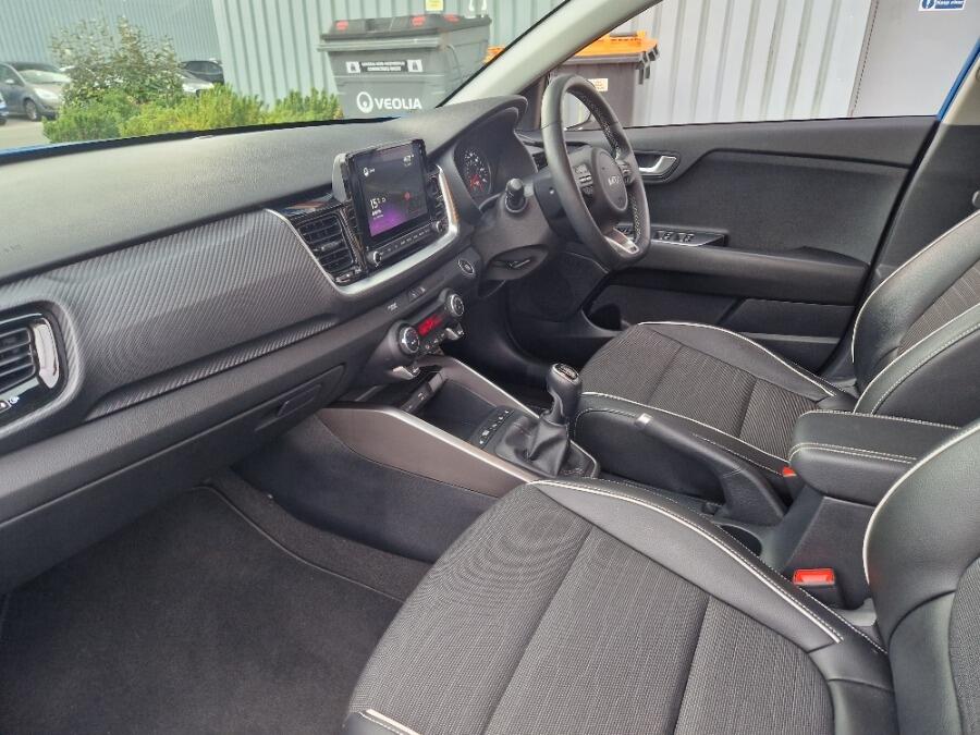 Used Kia Stonic 2025 for sale - 76360546: Photo 48