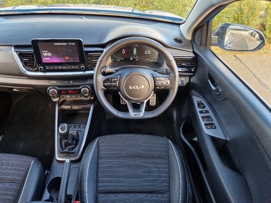 Used Kia Stonic 2025 for sale - 76360546: Photo 76