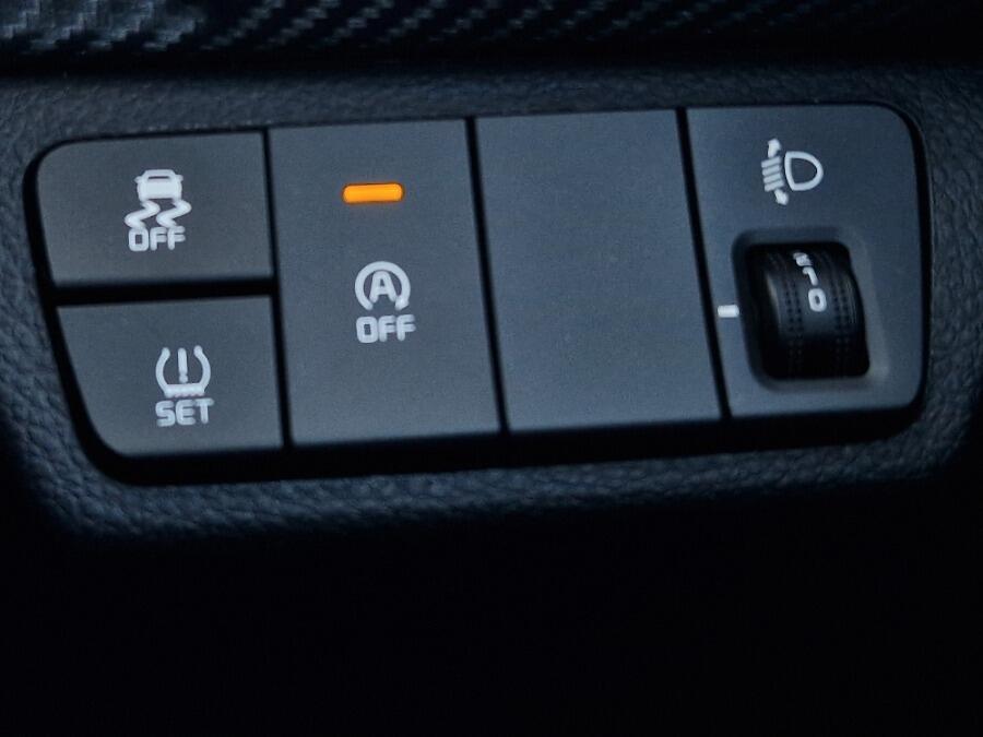 Used Kia Stonic 2025 for sale - 76360546: Photo 81