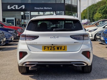 Used Kia Ceed 2025 for sale - 75622555: Photo