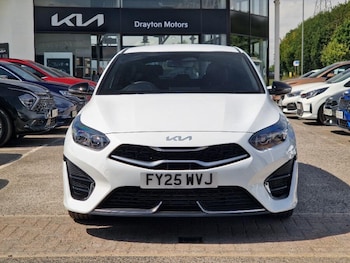 Used Kia Ceed 2025 for sale - 75622555: Photo