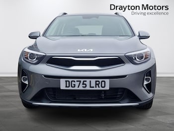 Used Kia Stonic 2025 for sale - 79520366: Photo