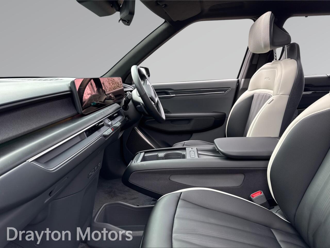 Used Kia EV9 2025 for sale - 77839553: Photo 12