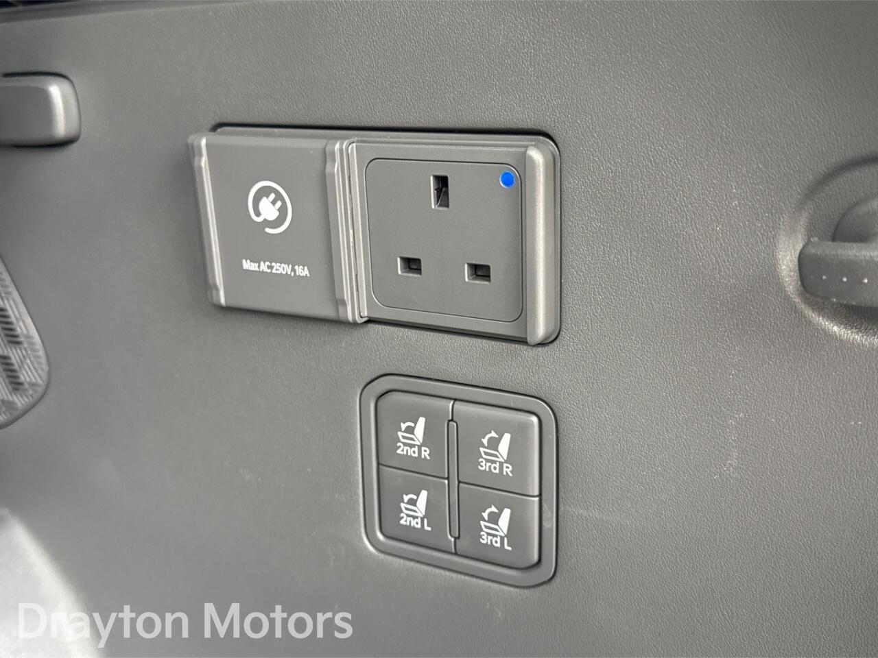 Used Kia EV9 2025 for sale - 77839553: Photo 54