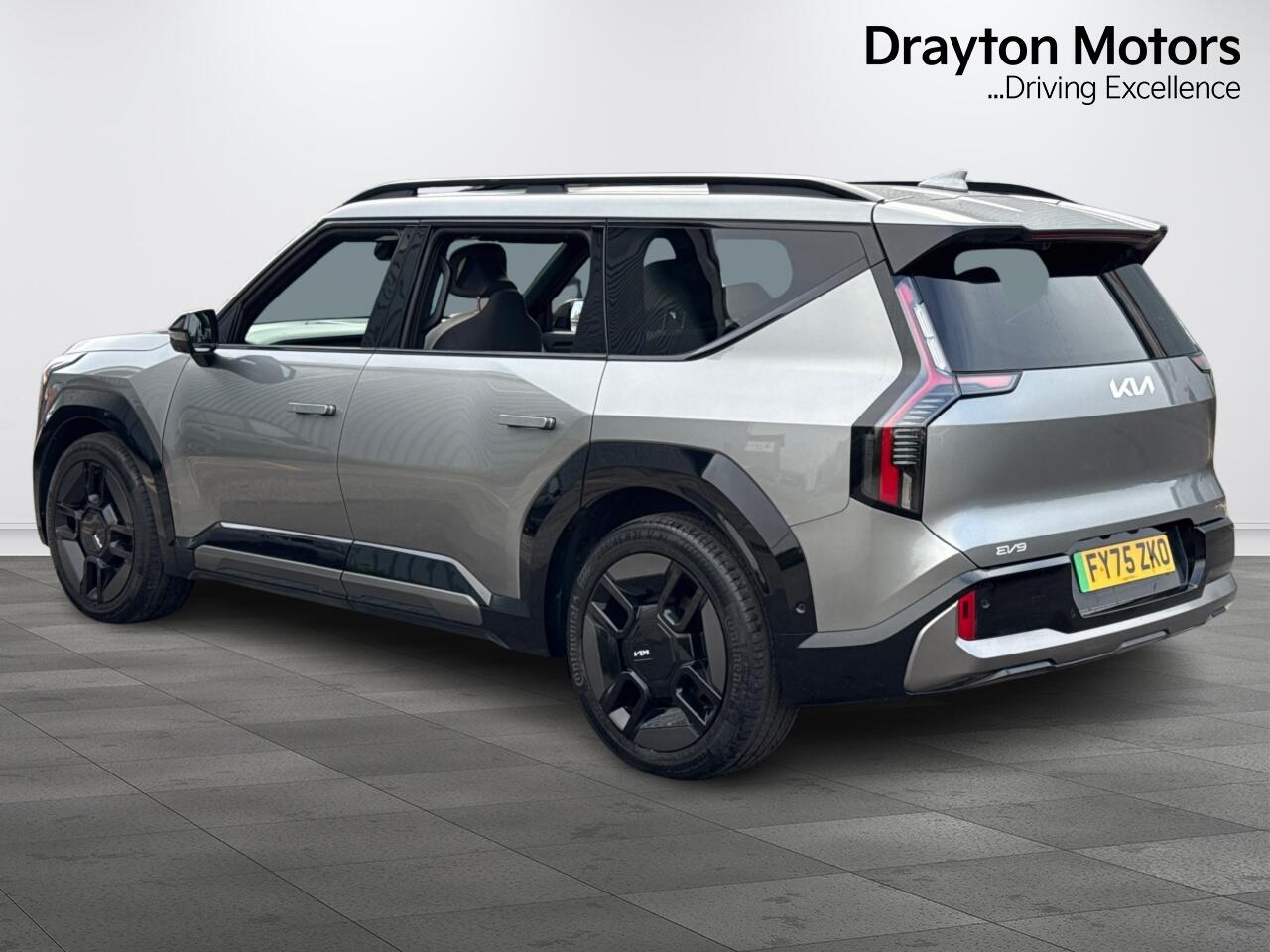 Used Kia EV9 2025 for sale - 77839553: Photo 7