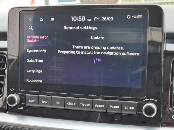 Used Kia Stonic 2022 for sale - 76227921: Photo 17