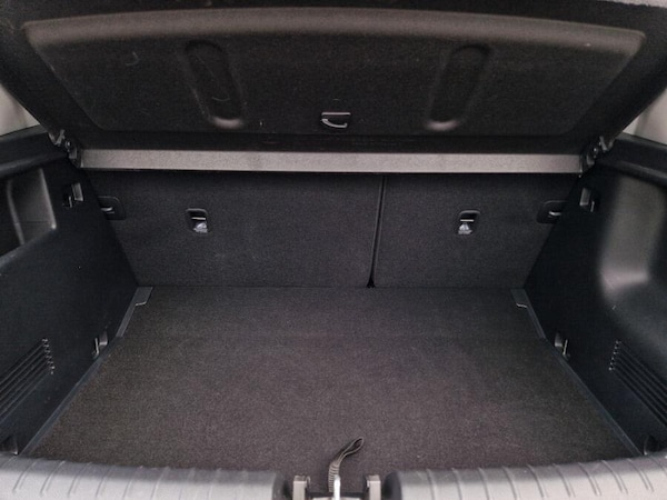Used Kia Stonic 2022 for sale - 76227921: Photo 32