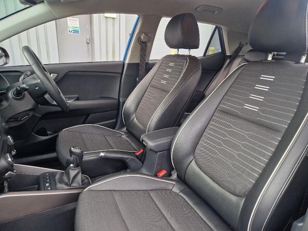 Used Kia Stonic 2022 for sale - 76227921: Photo 61