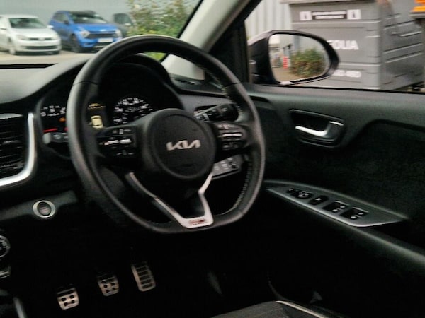 Used Kia Stonic 2022 for sale - 76227921: Photo 68