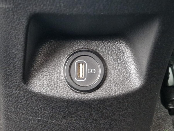 Used Kia Stonic 2022 for sale - 76227921: Photo 73