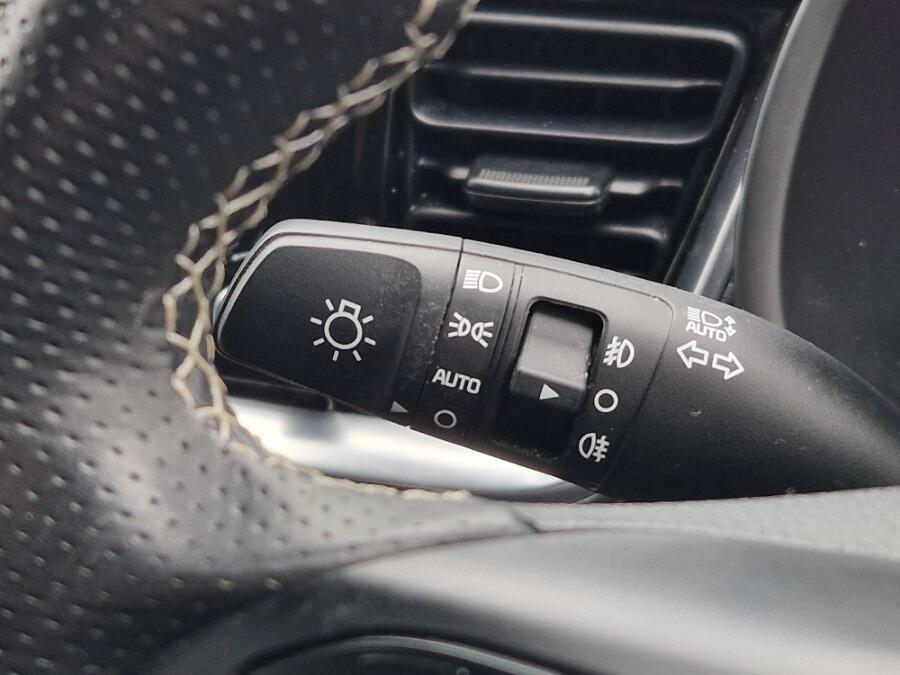 Used Kia Stonic 2024 for sale - 77320184: Photo 63