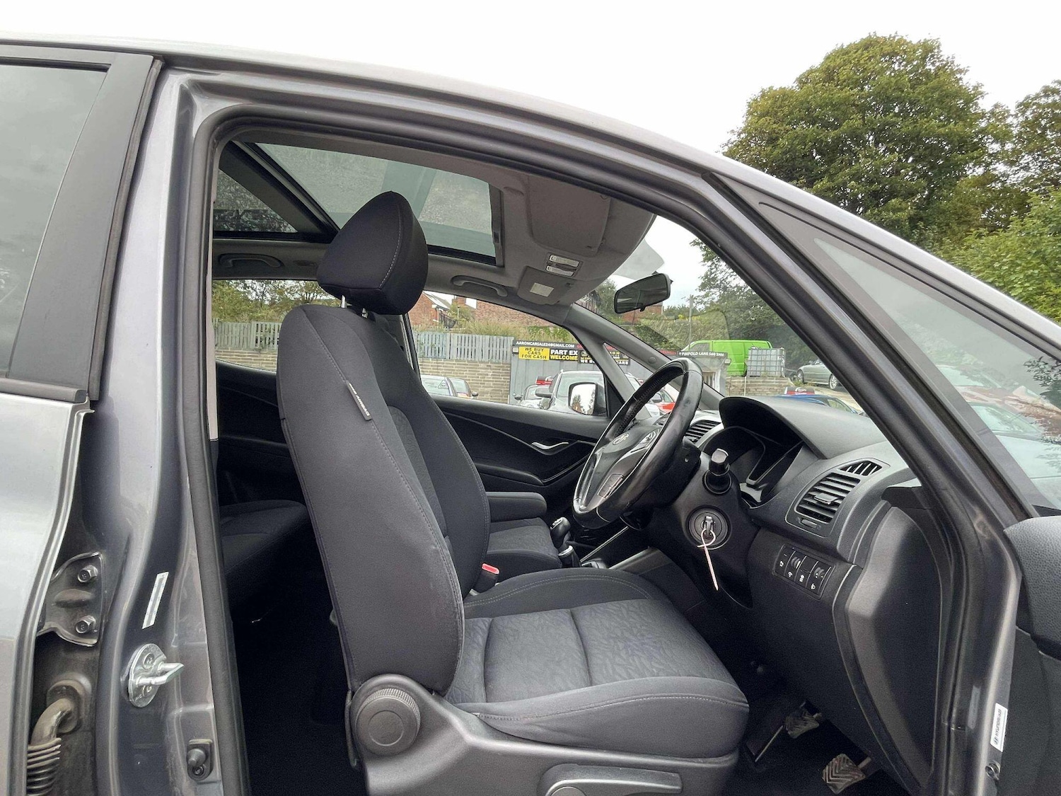 Used Hyundai Ix20 2013 for sale - 77695523: Photo 28