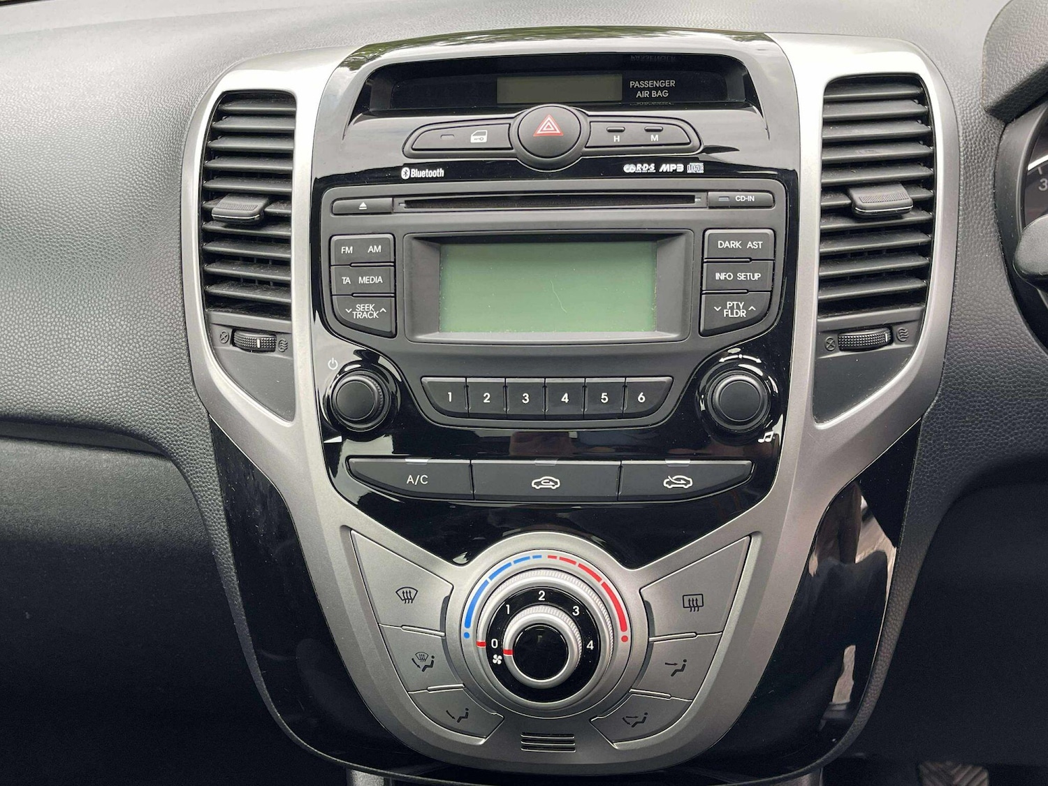 Used Hyundai Ix20 2013 for sale - 77695523: Photo 54