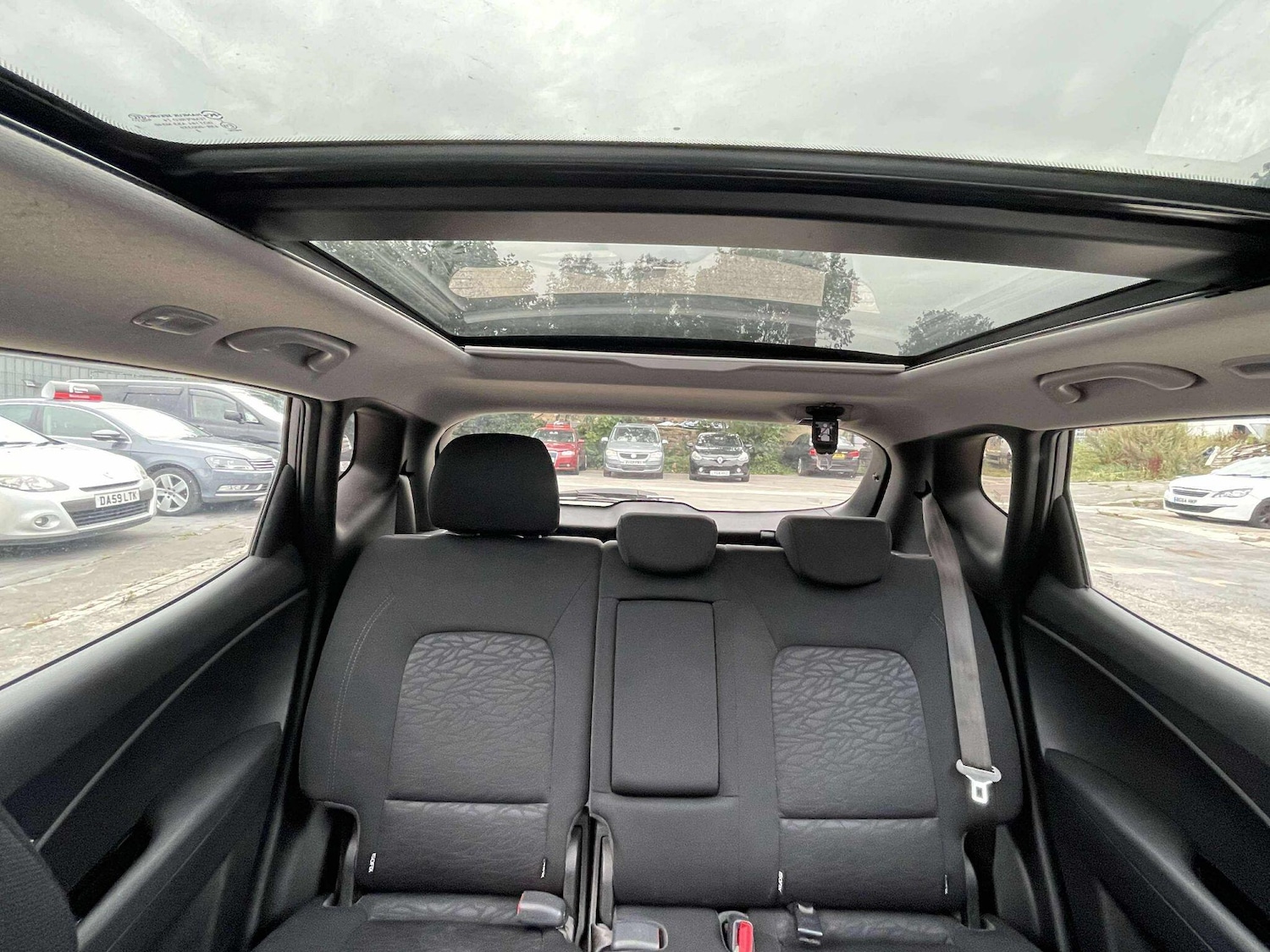 Used Hyundai Ix20 2013 for sale - 75978519: Photo 32