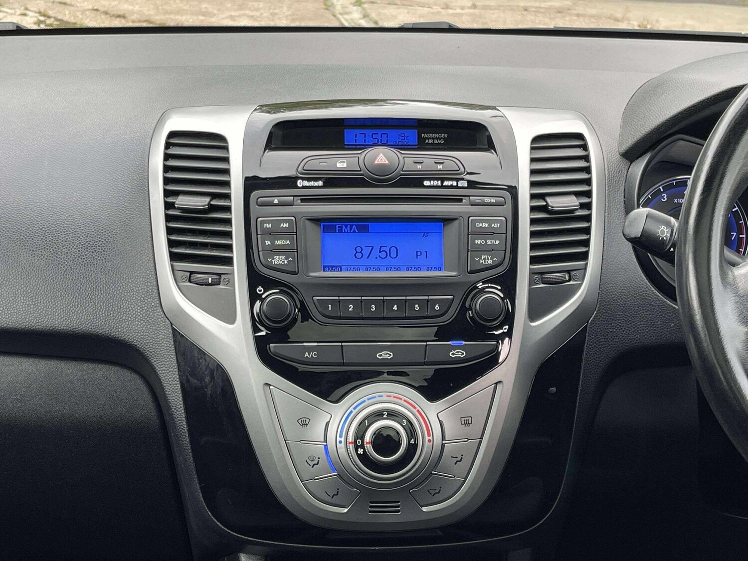 Used Hyundai Ix20 2013 for sale - 75978519: Photo 47