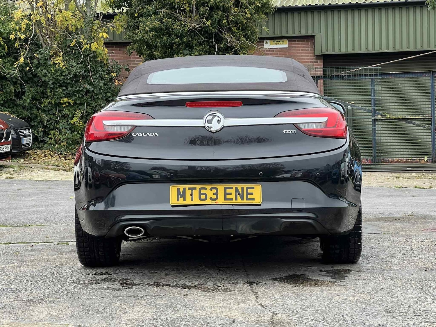 Used Vauxhall Cascada 2013 for sale - 76527683: Photo 16