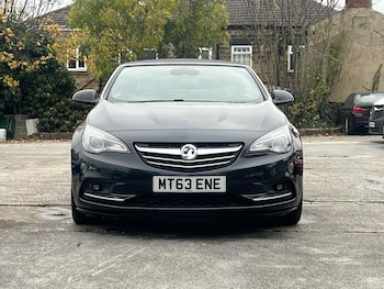 Used Vauxhall Cascada 2013 for sale - 76527683: Photo