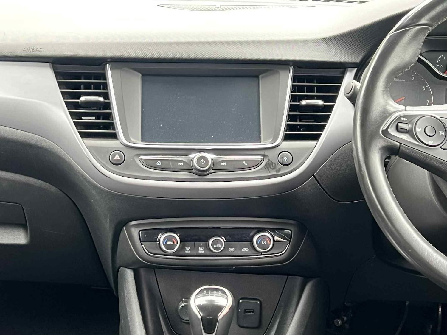 Used Vauxhall Crossland X 2019 for sale - 76994293: Photo 52