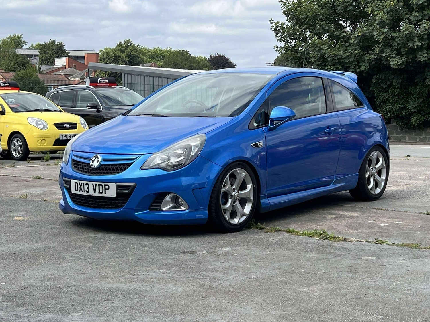 Used Vauxhall Corsa 2013 for sale - 75977578: Photo 3