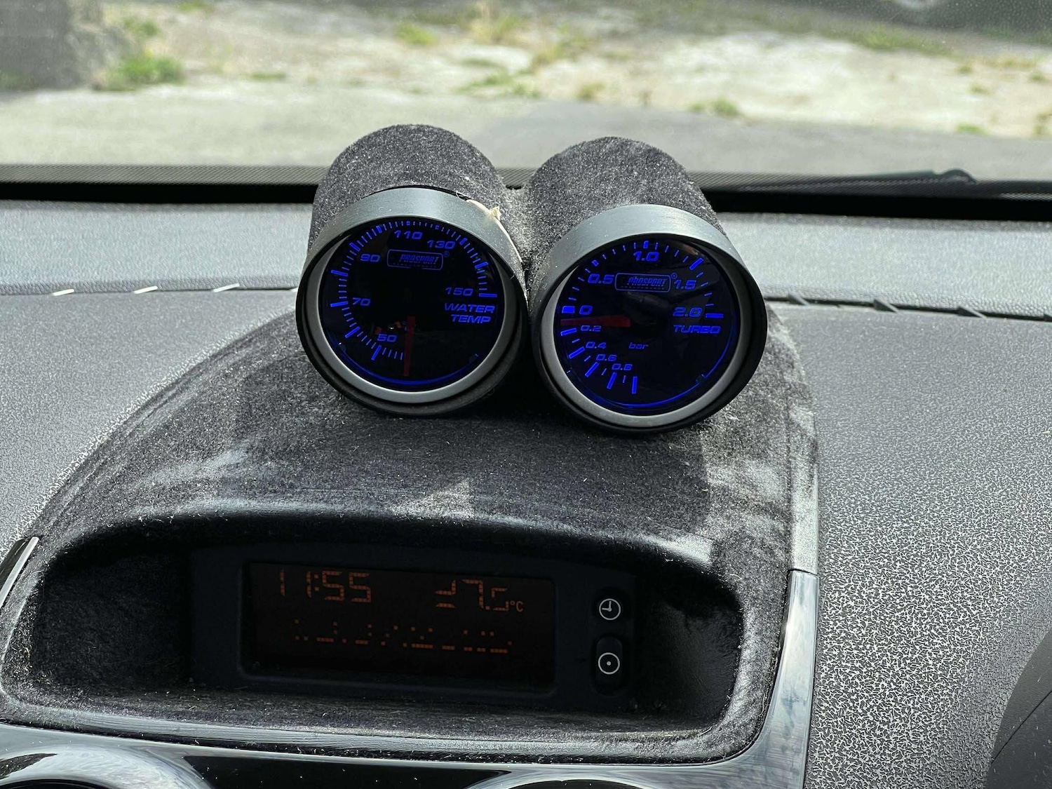 Used Vauxhall Corsa 2013 for sale - 75977578: Photo 32