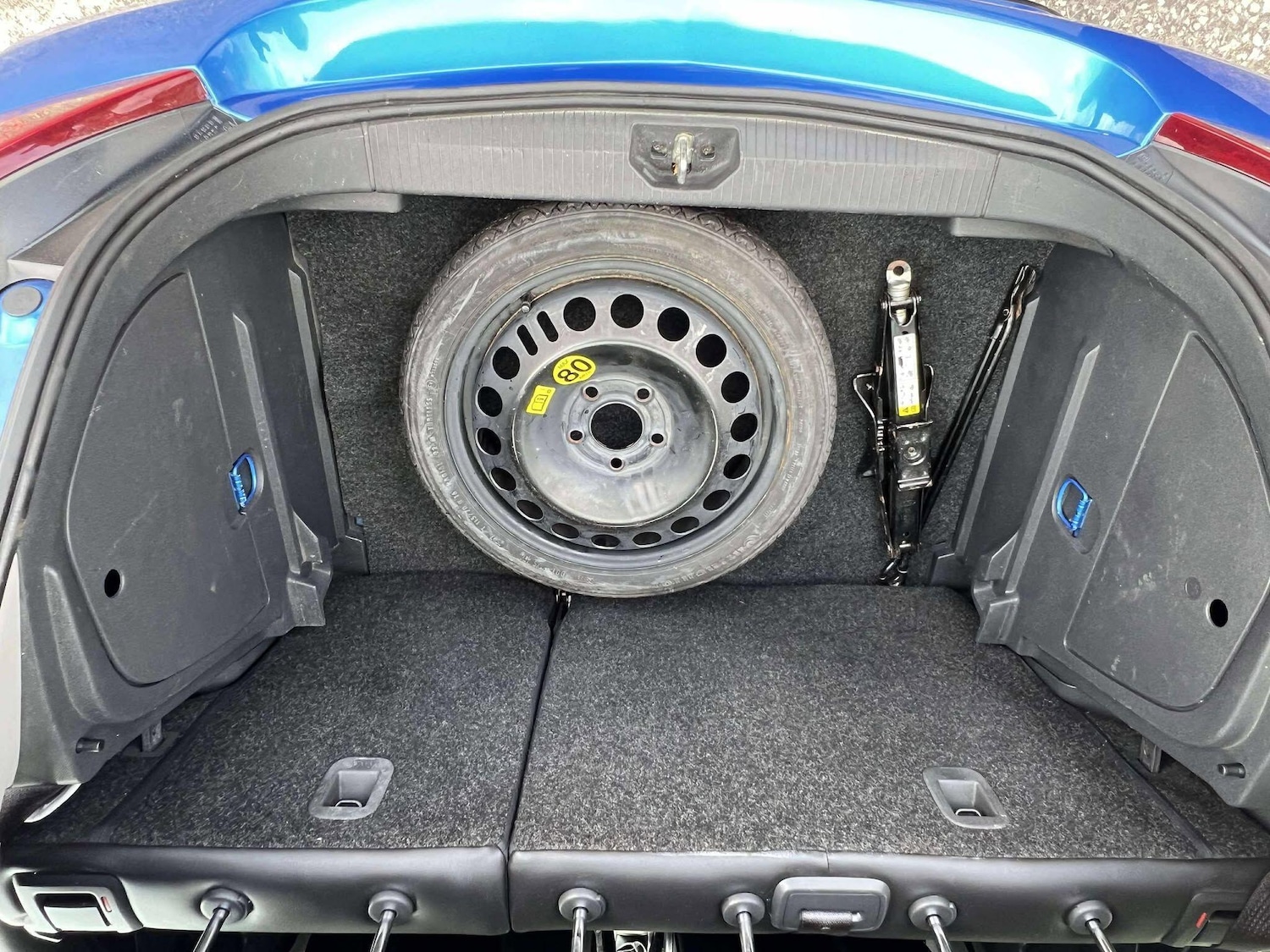 Used Vauxhall Corsa 2013 for sale - 75977578: Photo 46