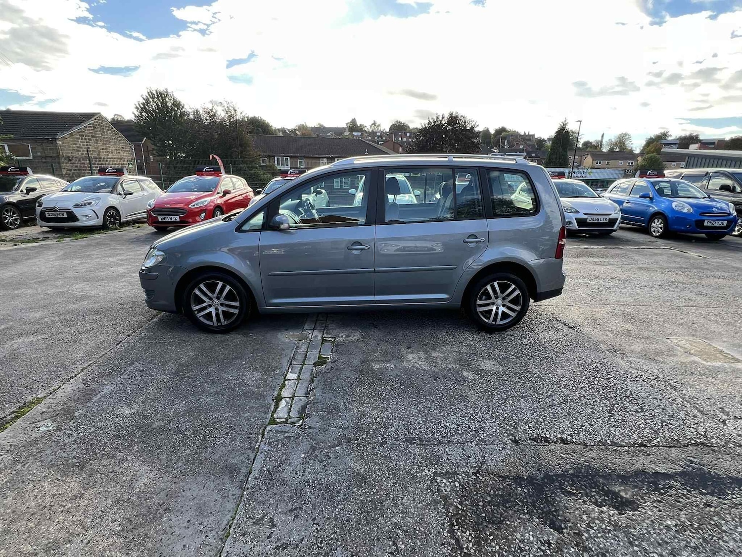 Used Volkswagen Touran 2007 for sale - 76995528: Photo 10