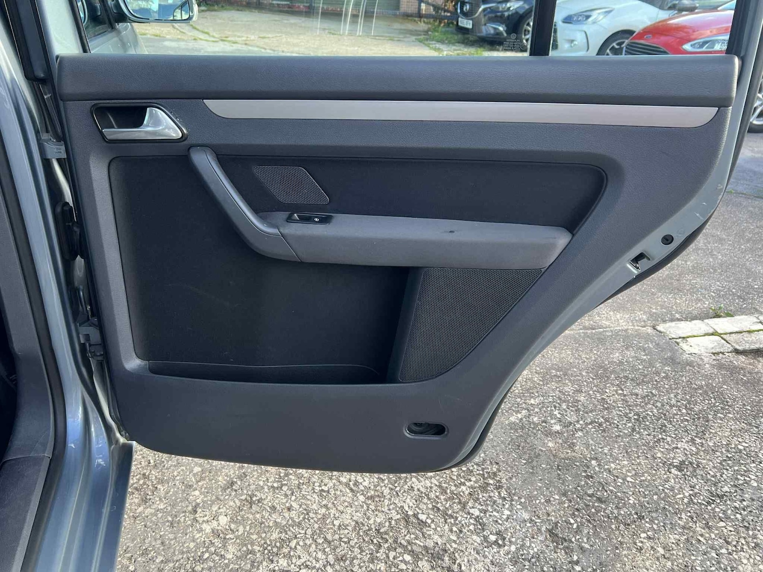 Used Volkswagen Touran 2007 for sale - 76995528: Photo 27