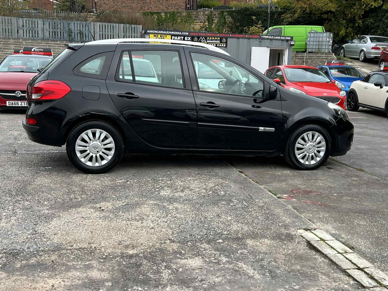 Used Renault Clio 2012 for sale - 76992447: Photo 11