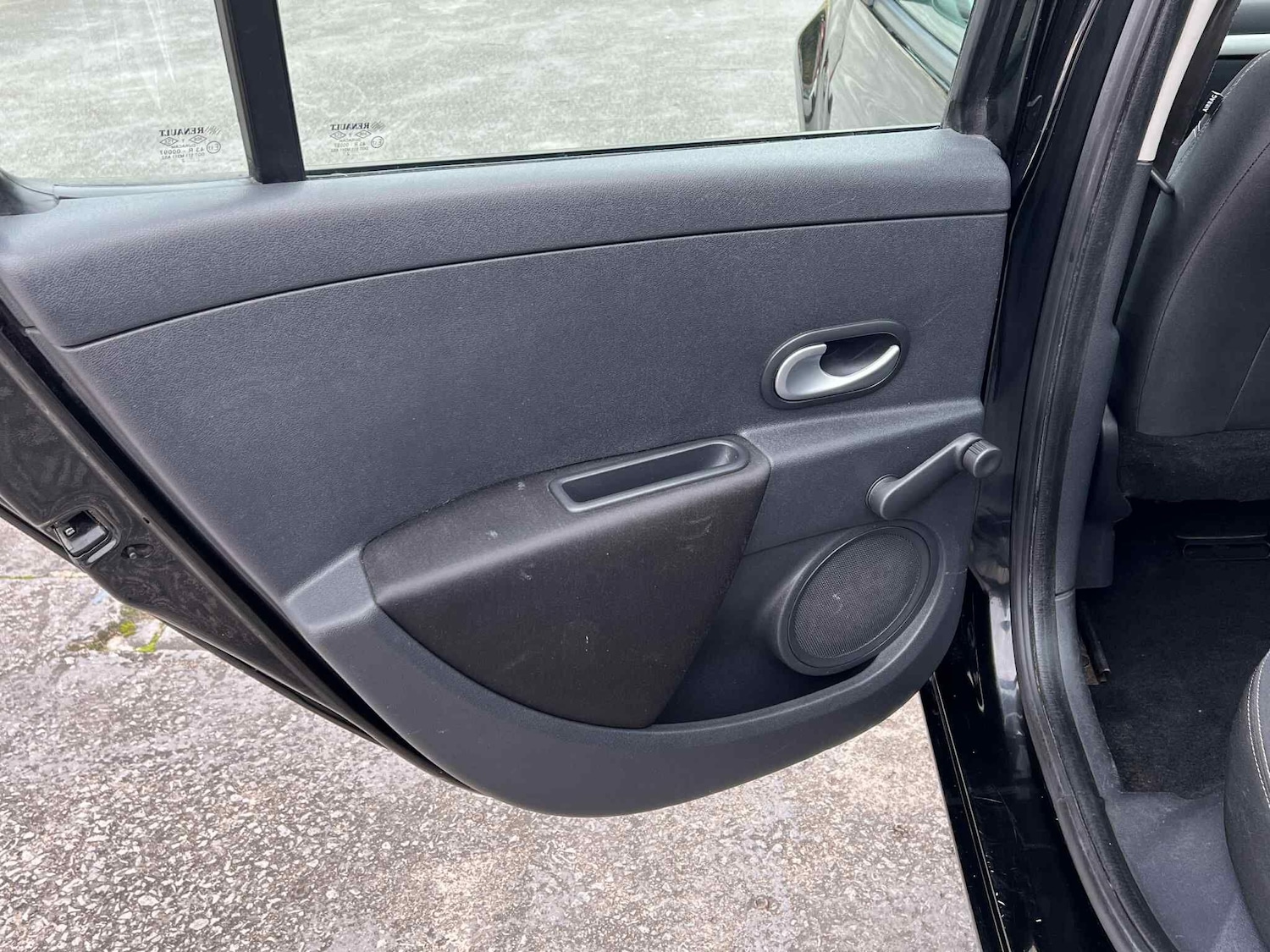 Used Renault Clio 2012 for sale - 76992447: Photo 26